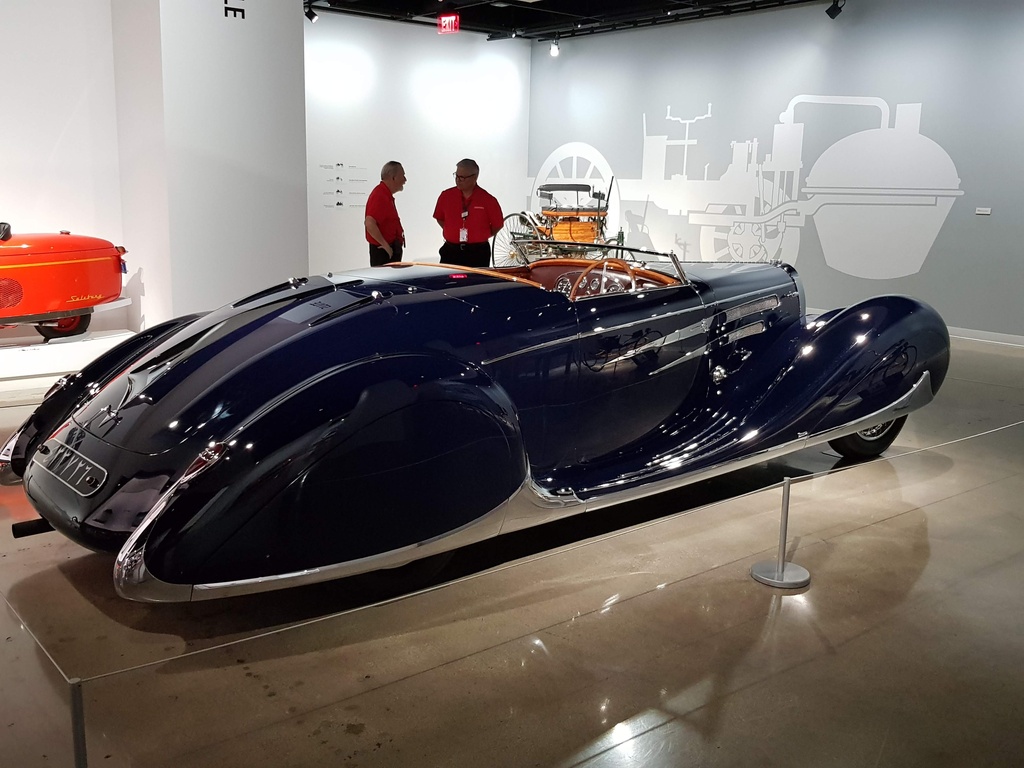 Petersen Automotive Museum